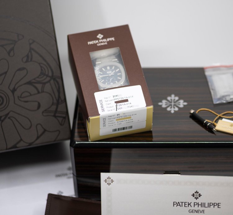 Patek Philippe Nautilus 5726 1a-014 Blue Dial Full Set 2019 Patek Service 2024