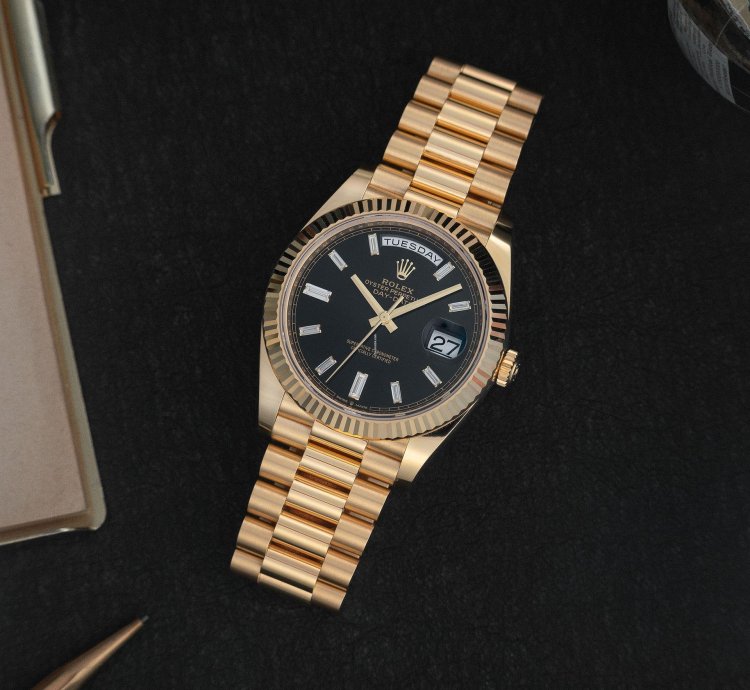 Rolex Day-date 40 Black Diamond Full Set Top Condition