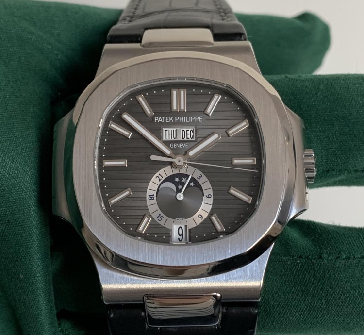 Patek Philippe Nautilus 5726 Annual Calendar Black Dial Full Set 2012