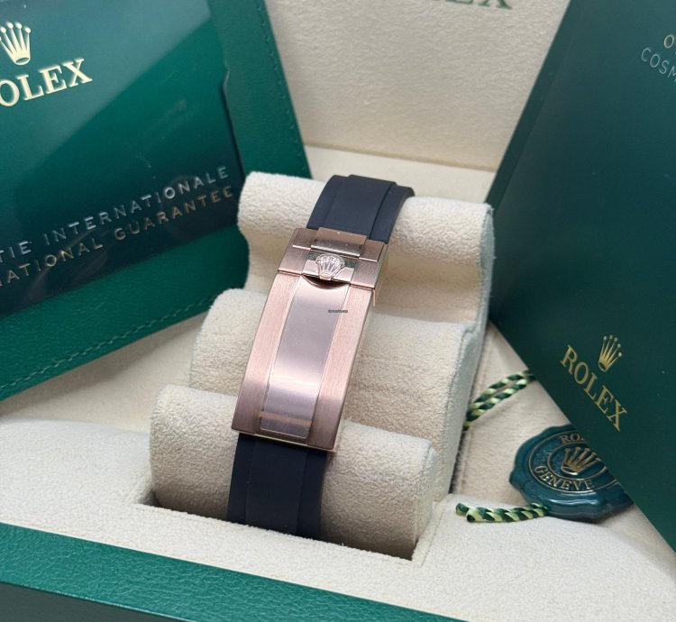 Rolex Daytona Cosmograph Daytona New 2023 Pink Sundust Dial 18k Rose Gold Case Ceramic Bezel Oysterflex