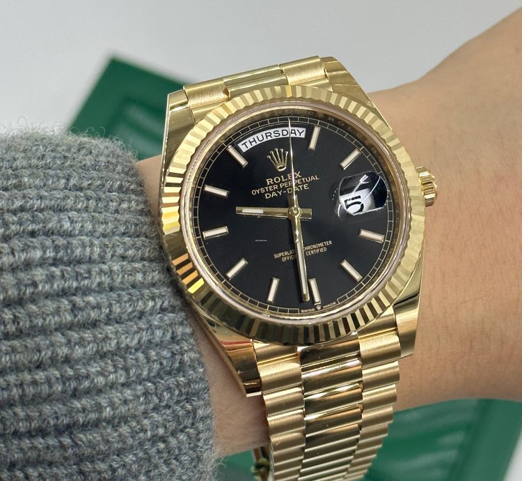 Rolex Day-date 40 Black Index