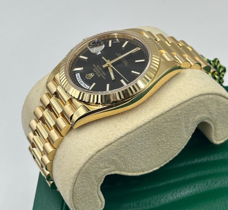Rolex Day-date 40 Black Index