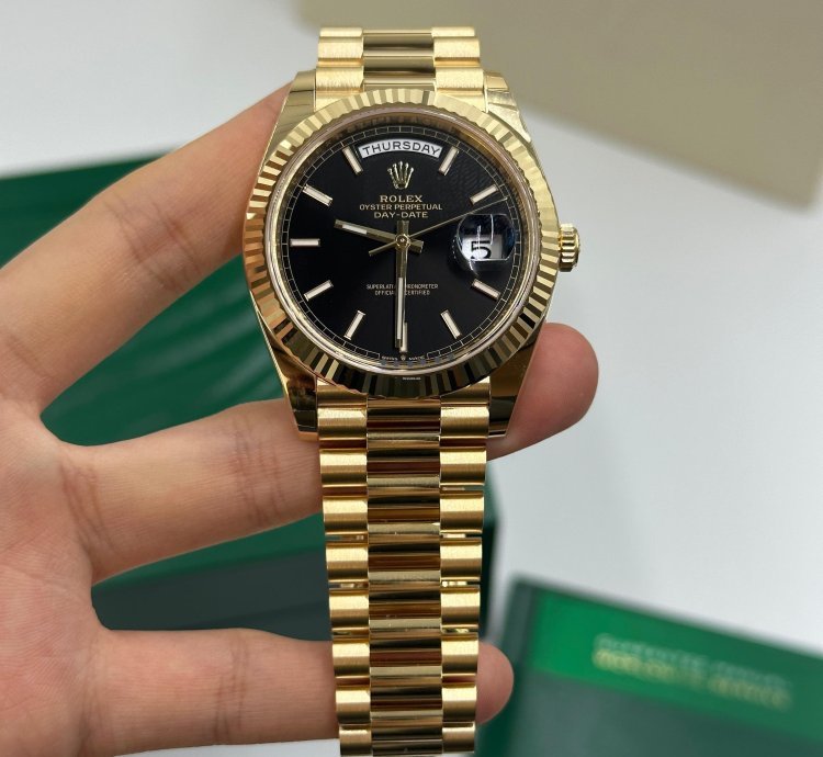 Rolex Day-date 40 Black Index