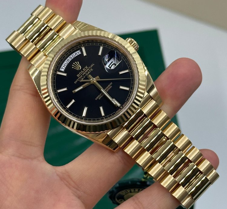 Rolex Day-date 40 Black Index