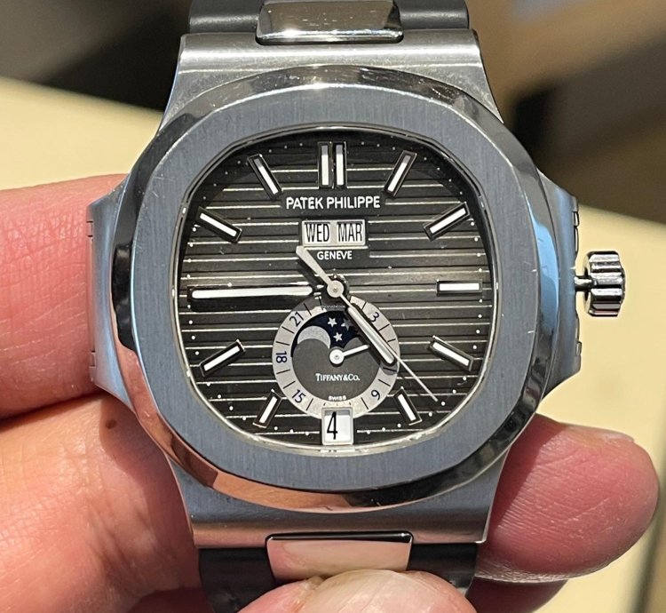 Patek Philippe Nautilus 5726 Steel Nautilus Tiffany Signed Watch Box