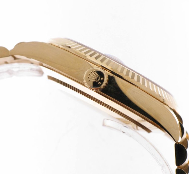 Rolex Day-date 40 Black Index Dial 228238