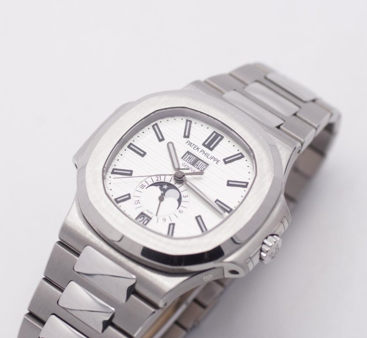 Patek Philippe Nautilus 5726 Wei Full Set Lc 100 2018