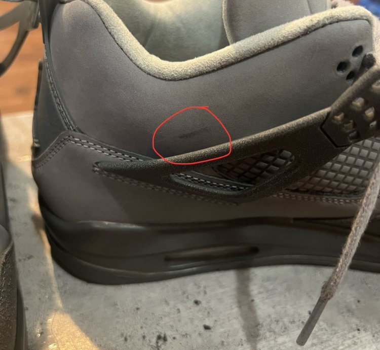 Air Jordan 4 Wet Cement
