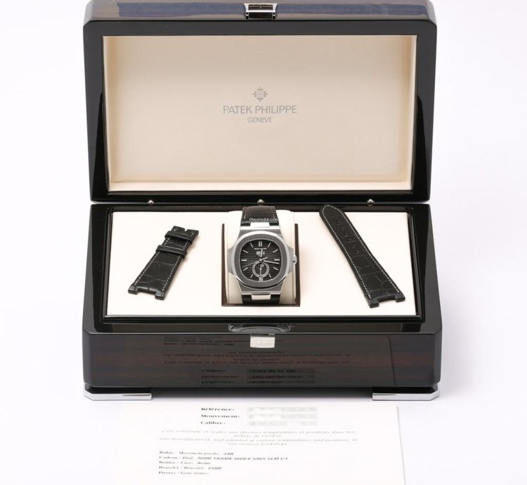 Patek Philippe Nautilus 5726a-001