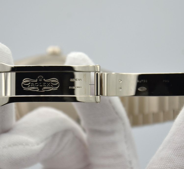 Rolex Day-date 40 Black Stick Dial