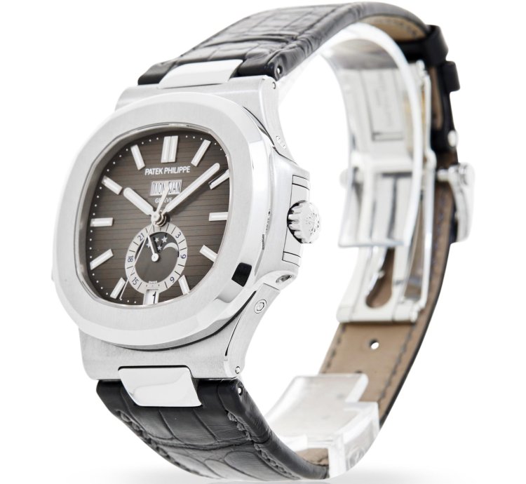 Patek Philippe Nautilus 5726a-001 - Box Papers - 24-month Warranty - 2018