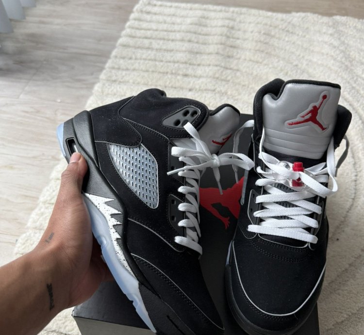 Air Jordan 5 Black Metallic 5