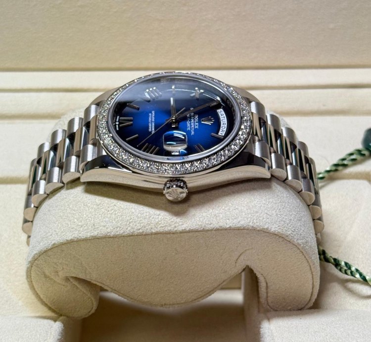 Rolex Day-date 40 Blue Ombr 228349rbr