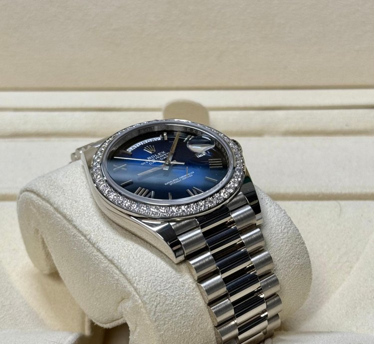 Rolex Day-date 40 Blue Ombr 228349rbr