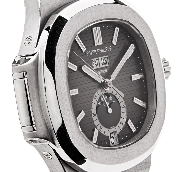 Patek Philippe Nautilus 5726a-001 Annual Calendar Moon Phases 2020