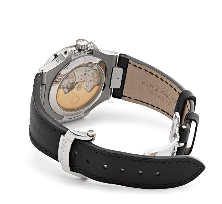 Patek Philippe Nautilus 5726a-001 Annual Calendar Moon Phases 2020