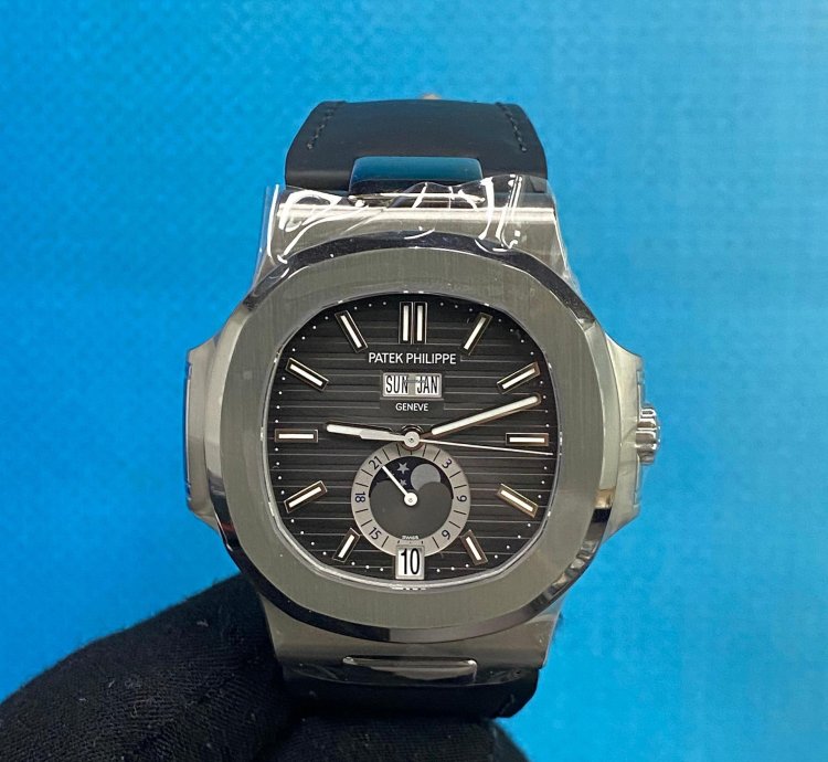 Patek Philippe Nautilus 5726a-001 Black Nautilus