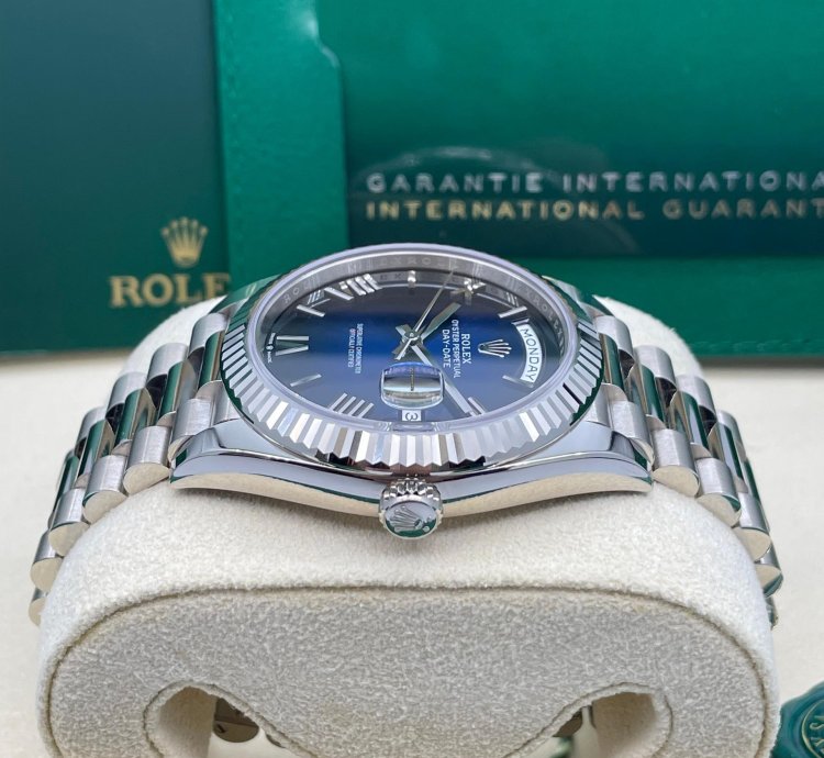 Rolex Day-date 40 Blue Ombre 2025