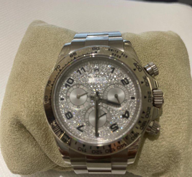 Rolex Daytona Cosmograph Daytona Or Blanc Cadran Diamant Coffret Et Certificat Origine