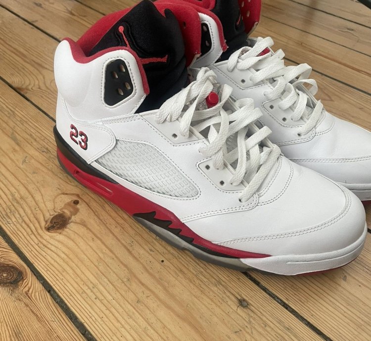 Air Jordan 5 Fire Red 2013