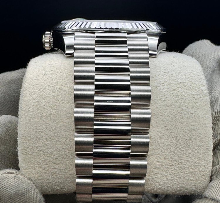Rolex Day-date 40 Blue Ombre Dial Unworn