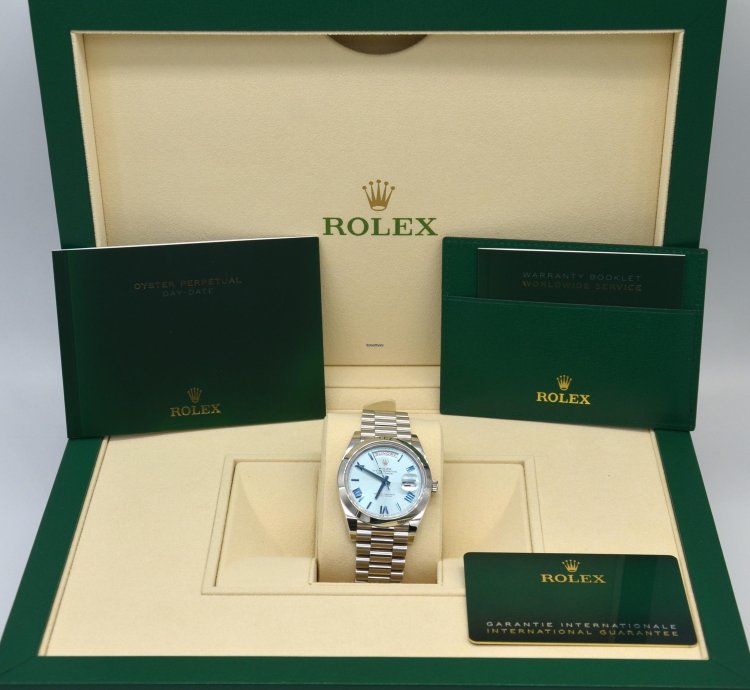 Rolex Day-date 40 Blue Roman Dial