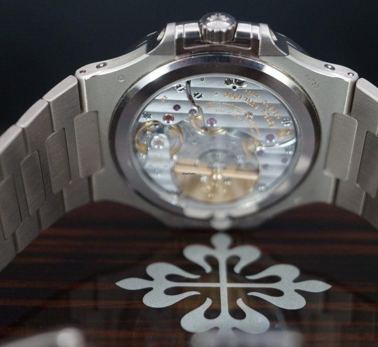 Patek Philippe Nautilus 5740 1g-001
