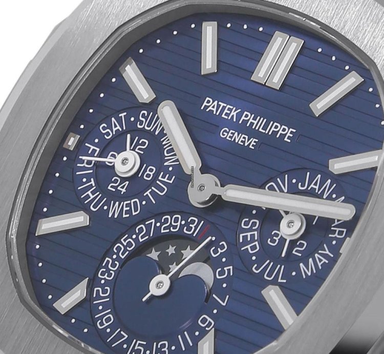 Patek Philippe Nautilus 5740 1g-001 Perpetual Calendar 18k White Gold Blue Dial 40 Mm