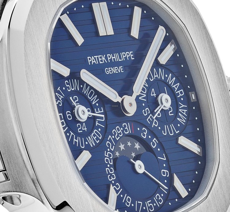 Patek Philippe Nautilus 5740 1g-001 Perpetual Calendar Moon Phases 2019