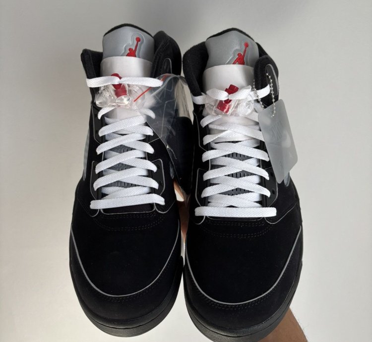 Air Jordan 5 Metallic Reimagined