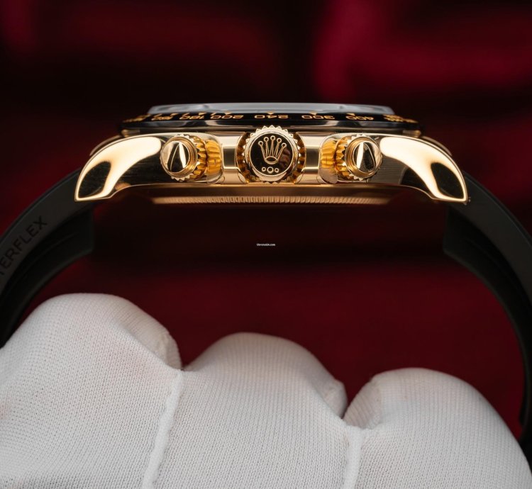 Rolex Daytona Cosmograph Daytona Paul Newman Yellow Gold Black Dial 116518ln Complete Set