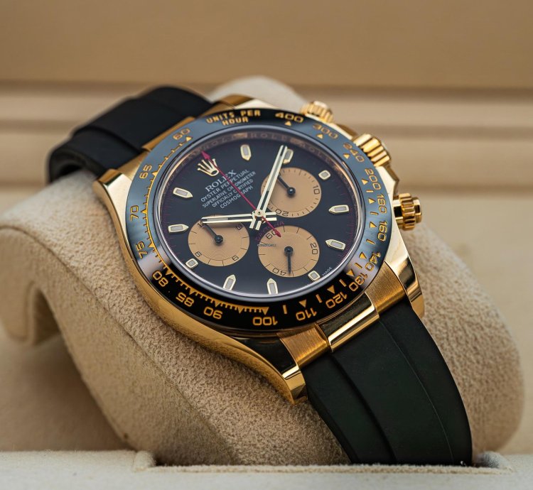 Rolex Daytona Cosmograph Daytona Paul Newman Yellow Gold Black Dial 116518ln Complete Set