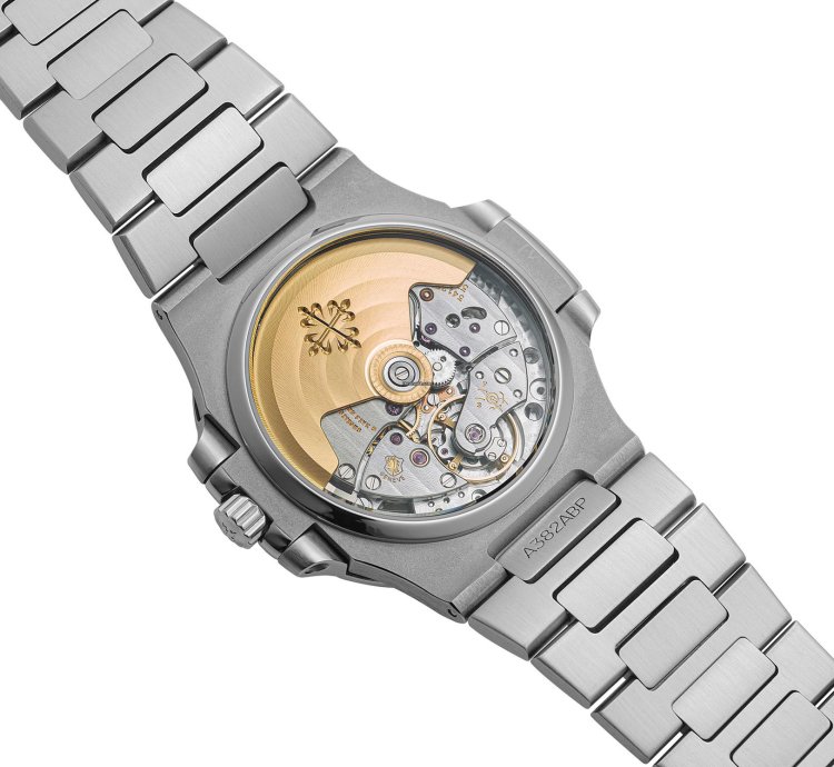 Patek Philippe Nautilus 5800 1a-001