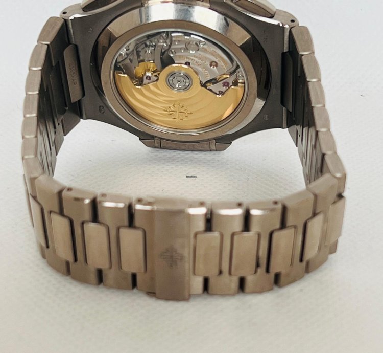 Patek Philippe Nautilus 5976 1g