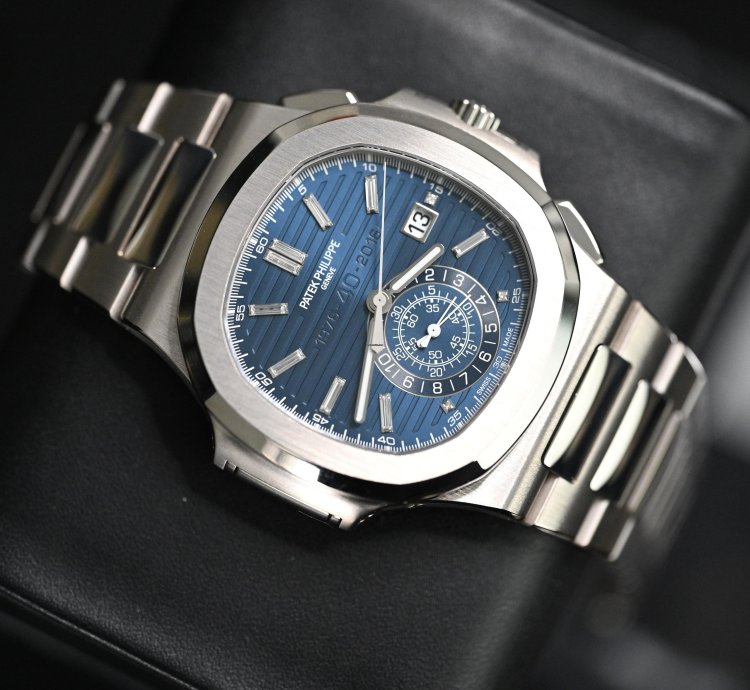 Patek Philippe Nautilus 5976 1g Chronograph 40th Anniversary White Gold Blue Dial Baguette Markers 44mm
