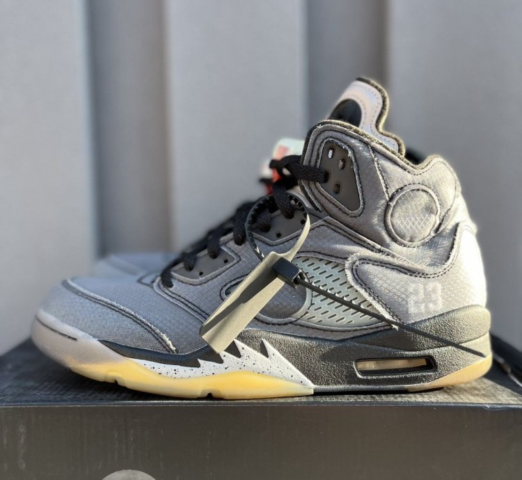 Air Jordan 5 Off-white Muslin