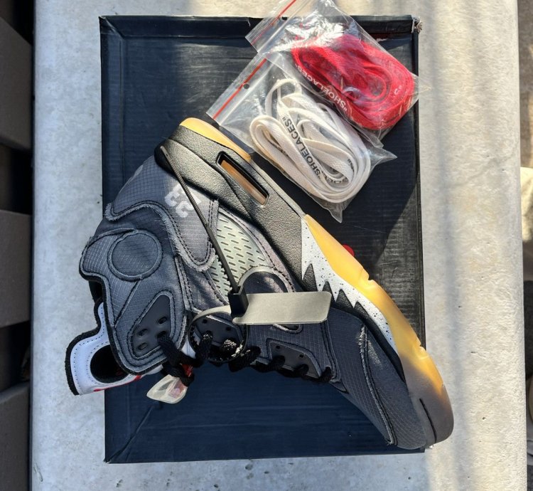 Air Jordan 5 Off-white Muslin
