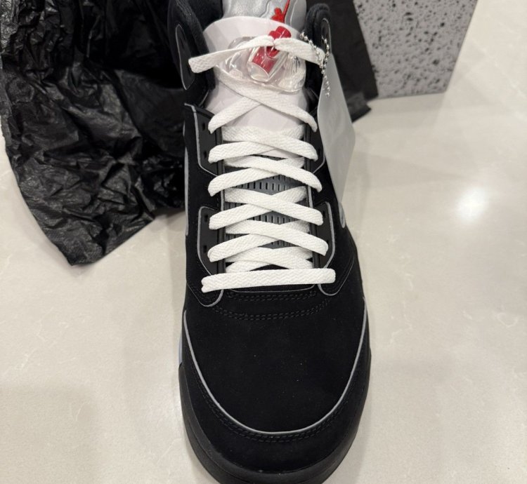 Air Jordan 5 Reimagined Size 11 5