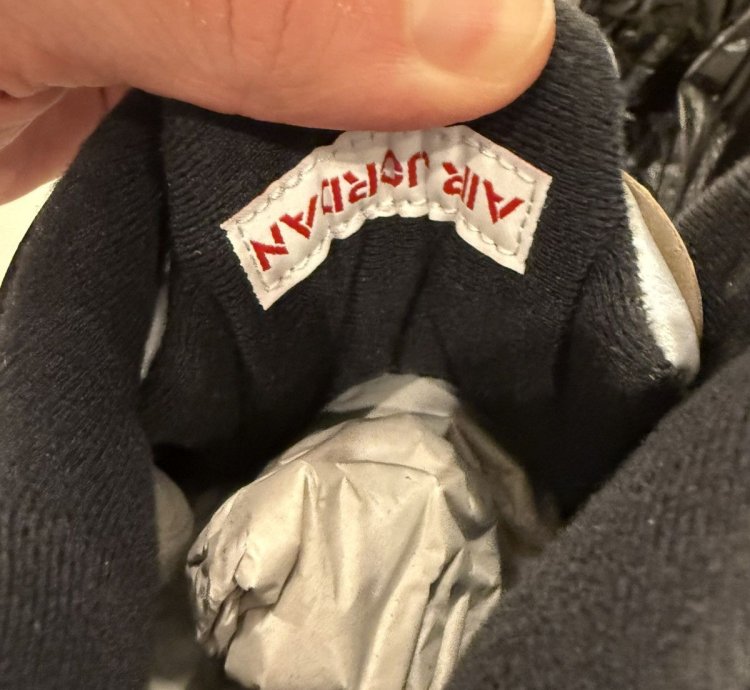 Air Jordan 5 Reimagined Size 11 5