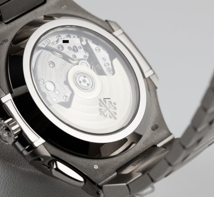 Patek Philippe Nautilus 5976 2017 Sehr Gut Full Set