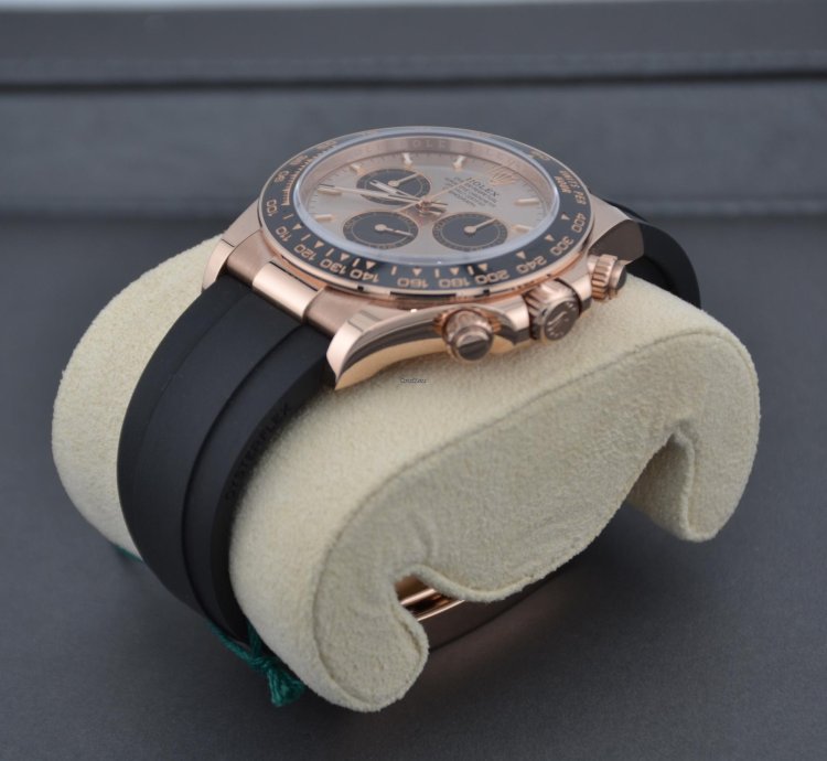 Rolex Daytona Cosmograph Daytona Sundust Dial Rose Gold With Oysterflex