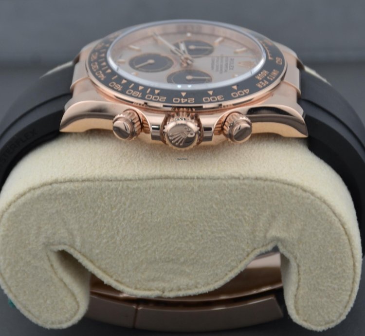 Rolex Daytona Cosmograph Daytona Sundust Dial Rose Gold With Oysterflex
