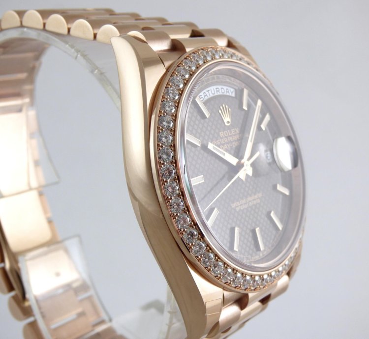Rolex Day-date 40 Choco Dial Everrose Diamond Bezel