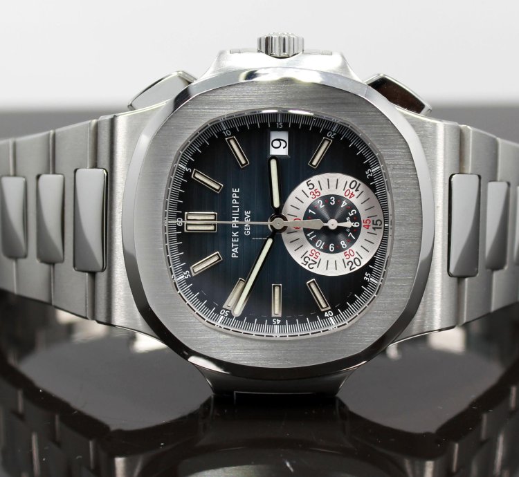 Patek Philippe Nautilus 5980 1a 40mm Blue Dial Chronograph Watch
