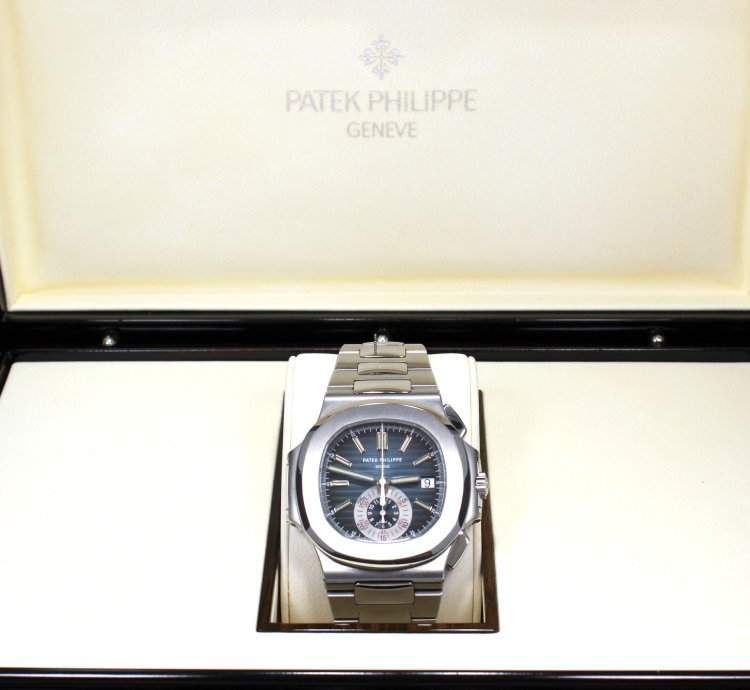 Patek Philippe Nautilus 5980 1a 40mm Blue Dial Chronograph Watch