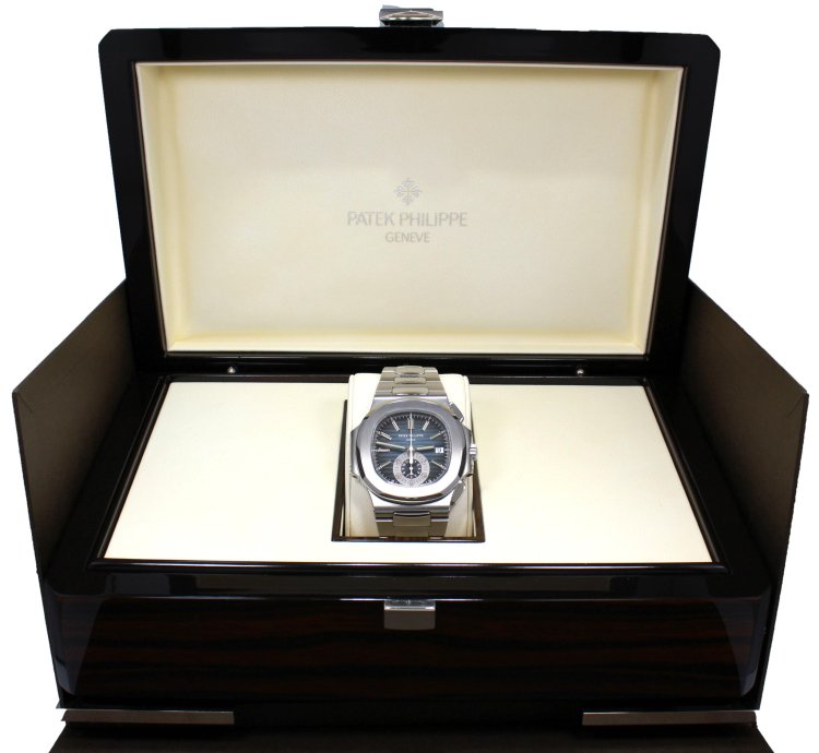 Patek Philippe Nautilus 5980 1a 40mm Blue Dial Chronograph Watch