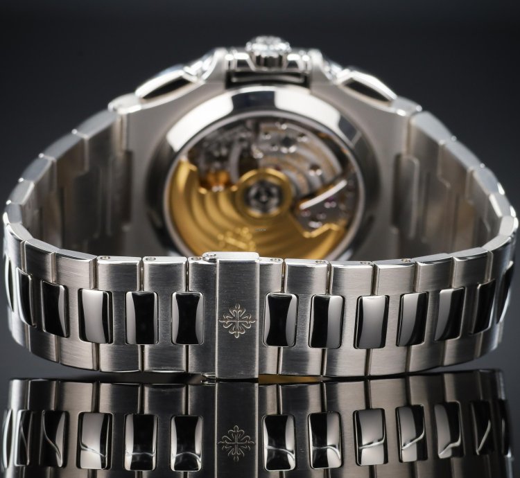 Patek Philippe Nautilus 5980 1a-001