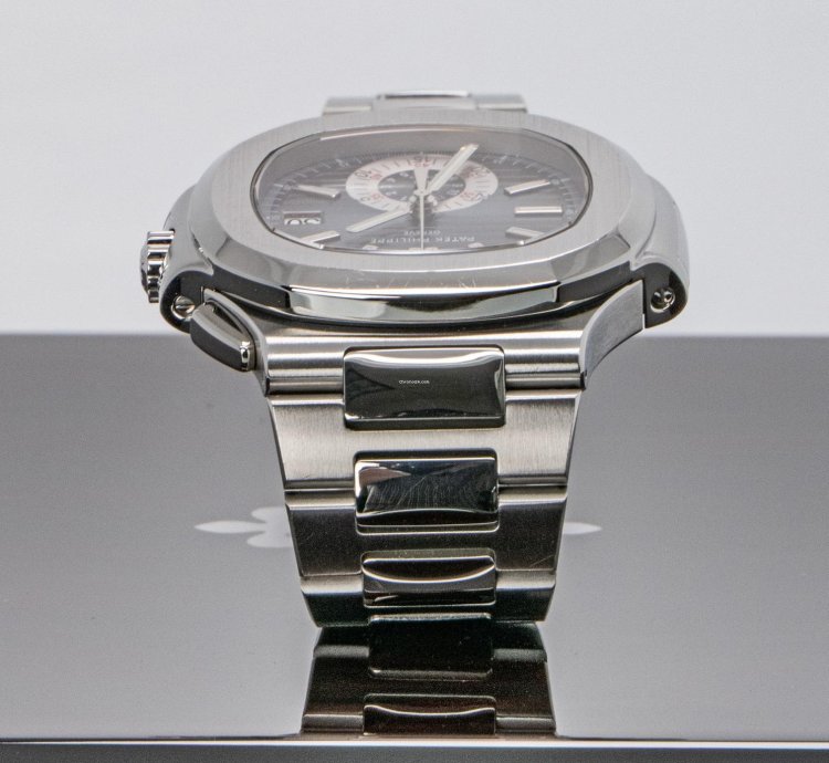 Patek Philippe Nautilus 5980 1a-001