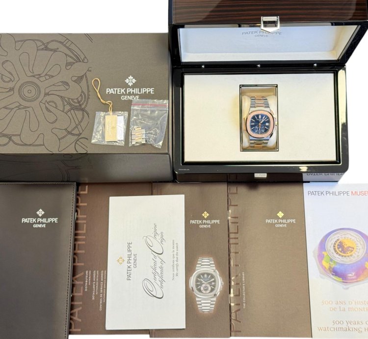 Patek Philippe Nautilus 5980 1a-001 - 2015 - Nautilus Chronograph - Box And Papers - Steel And Rose Gold