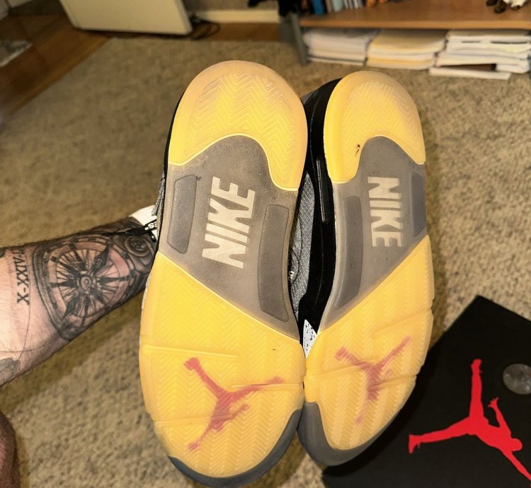 Air Jordan 5 Retro Off-white Muslin
